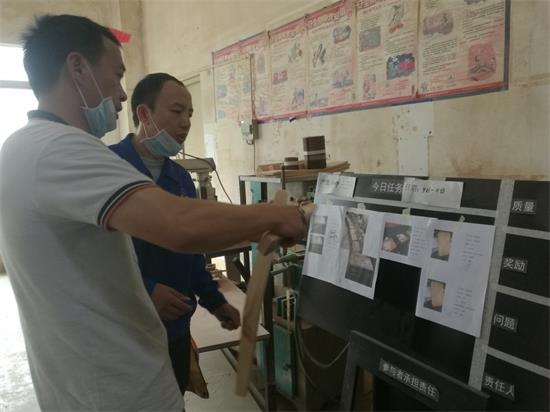 十大黄色软件官方版（lì）餐飲家（jiā）具改善測（cè）了實拍圖（tú）