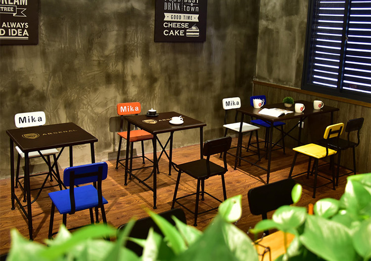 餐廳（tīng）家（jiā）具