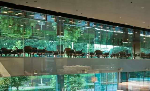 咖啡廳（tīng）家具（jù）與地板結合