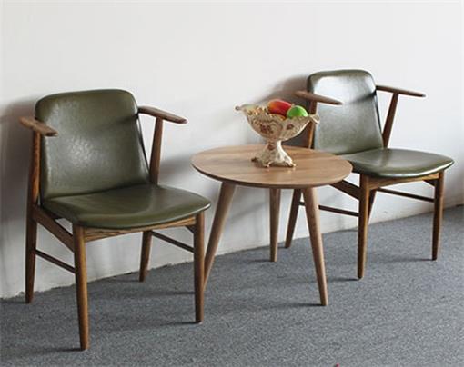 餐桌（zhuō）餐椅