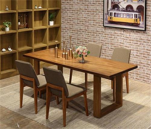 實木餐廳桌（zhuō）椅