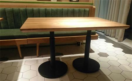 實（shí）木西餐桌