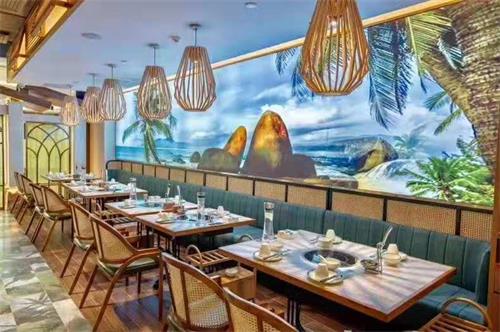 四季椰林椰子雞（jī）餐廳