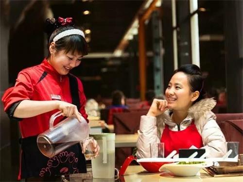 海（hǎi）底撈員工