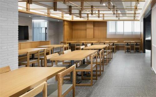 日料（liào）店桌椅