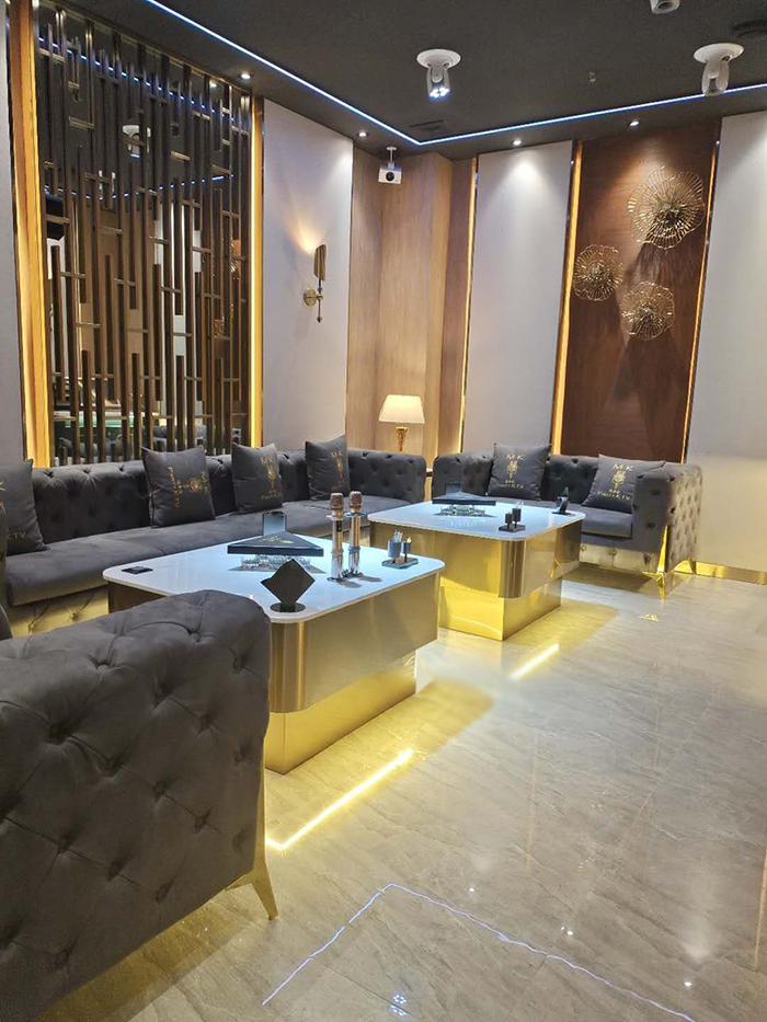 ktv包房不鏽鋼茶（chá）幾沙（shā）發