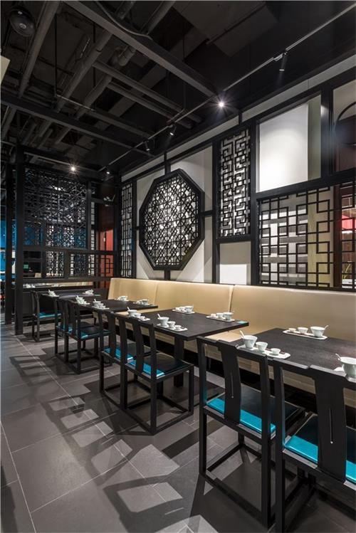 九柄京菜餐廳桌椅（yǐ）