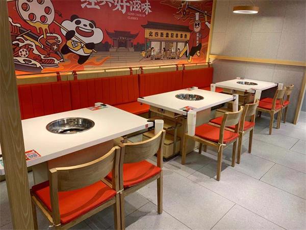 袁（yuán）記串串香火鍋桌椅