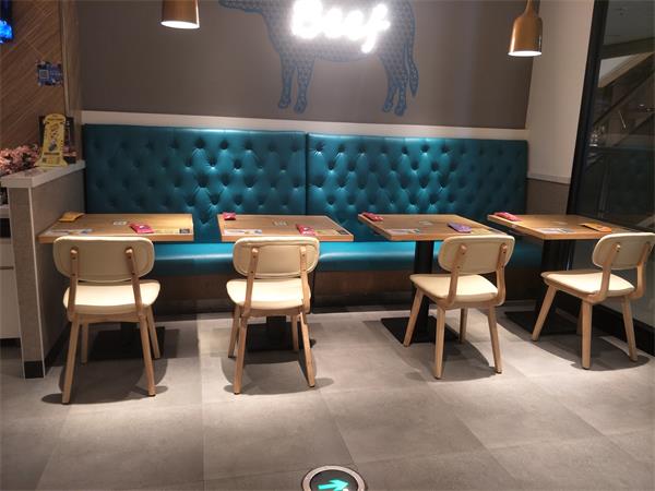 豪客來餐廳桌（zhuō）椅