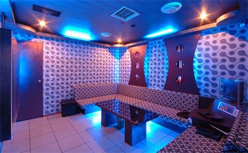 酒吧卡座(zuò)沙發