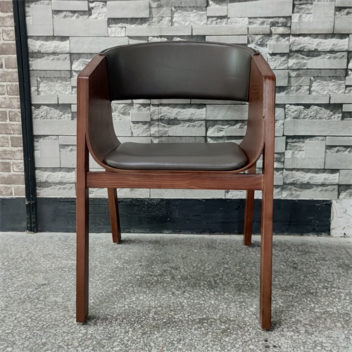 茶樓創意實（shí）木軟包鏤空靠背椅子