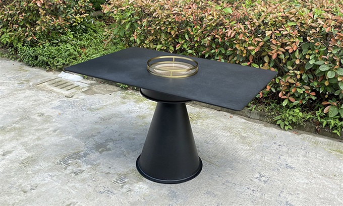 餐廳新款大（dà）理石火鍋（guō）桌子_火燒石台麵電（diàn）烤烤肉（ròu）桌