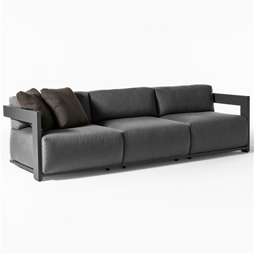 酒店會所大堂（táng）意式（shì）休閑三人位布藝沙發