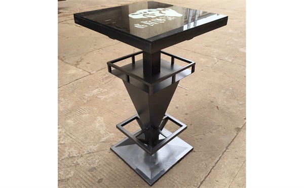 酒吧散（sàn）台發光桌_鑄鐵不鏽鋼慢搖吧高腳桌