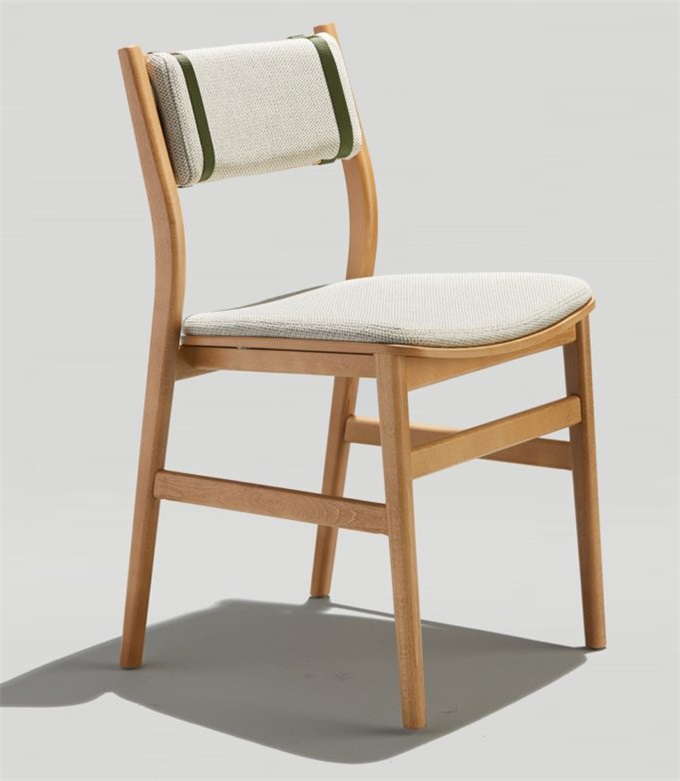 咖啡廳休閑北歐時尚（shàng）實木餐椅