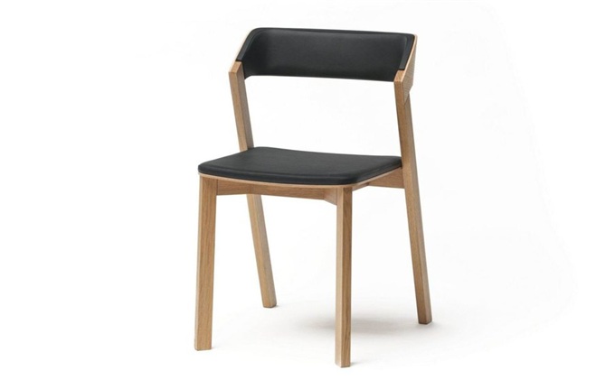 咖（kā）啡廳實木簡約PU軟包椅（yǐ）休閑（xián）椅