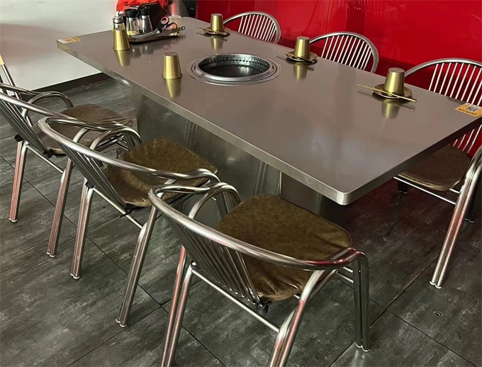 6人位韓式自助無煙燒烤桌不（bú）鏽鋼炭（tàn）火烤肉桌子（zǐ）