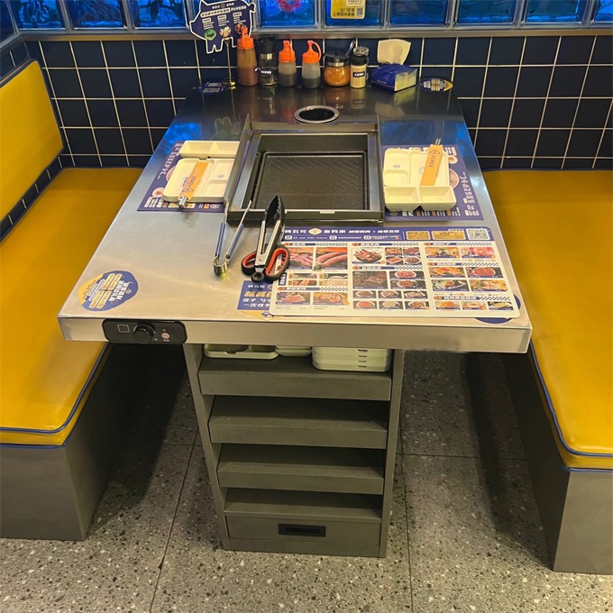 韓式自助烤肉（ròu）店無煙淨（jìng）化（huà）下排煙烤肉桌