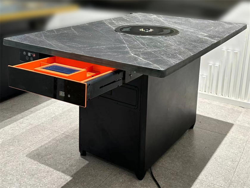 火燒石韓式燒（shāo）烤桌_自助無煙涮烤一體桌正麵展示