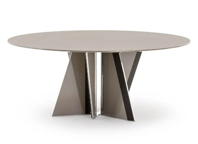 美式餐廳現代簡約不鏽鋼（gāng）餐桌