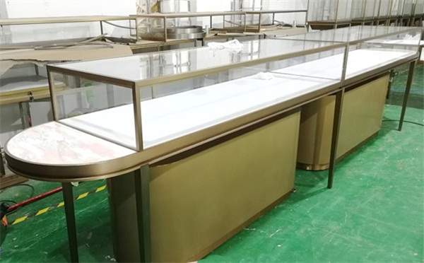 黃金珠寶展示櫃_時尚鏡麵玫瑰金珠寶櫃