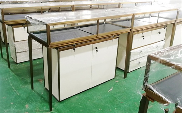 玉器高檔不鏽（xiù）鋼展（zhǎn）示櫃（guì）_卡地亞新款珠寶櫃（guì）