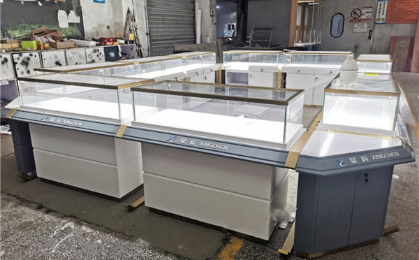 珠寶玻璃櫃台（tái）展示櫃_翡（fěi）翠玻璃貨櫃展（zhǎn）示（shì）櫃