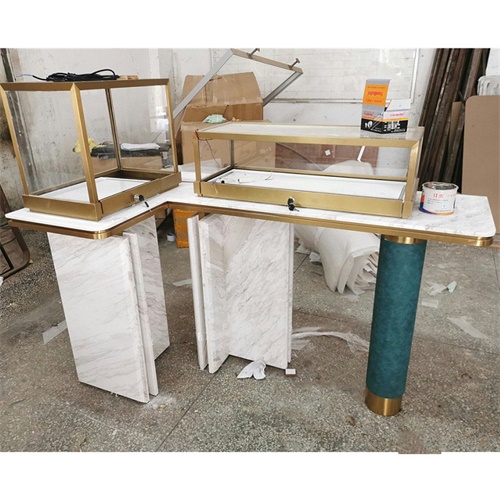 翡翠玉器專櫃（guì）櫃（guì）台_高端珠寶展示櫃廠家製（zhì）作