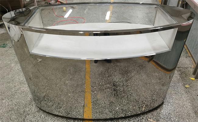 鏡麵不鏽鋼橢圓珠寶（bǎo）展示櫃