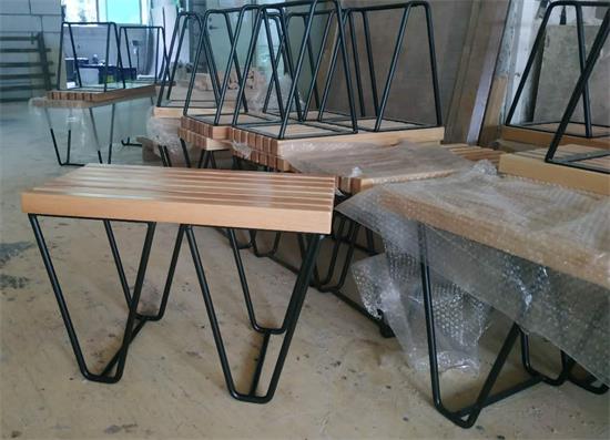 木屋燒（shāo）烤餐椅