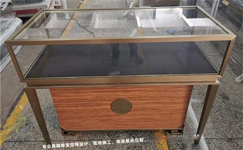 不鏽鋼（gāng）珠寶櫃（guì）