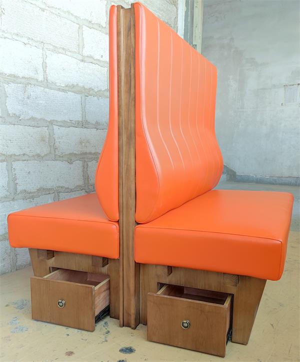 火鍋（guō）店雙麵卡座