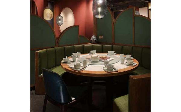 餐廳（tīng）圓（yuán）形桌椅（yǐ）