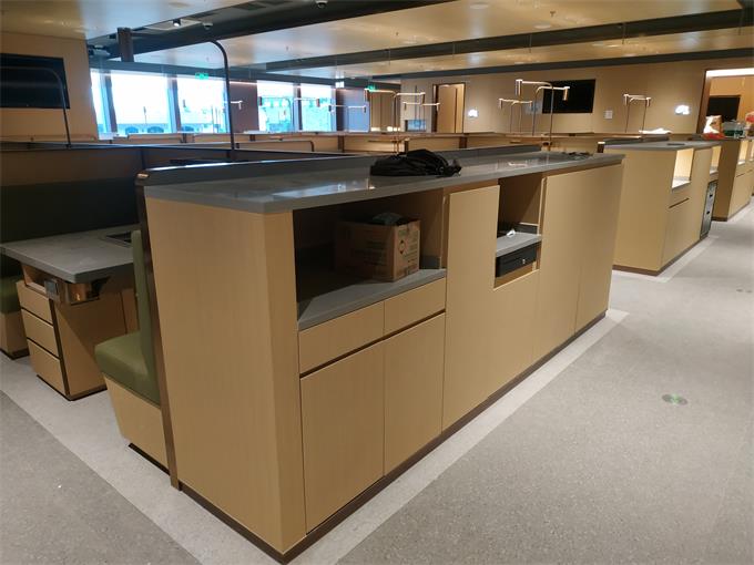 海底撈家具（櫃子）