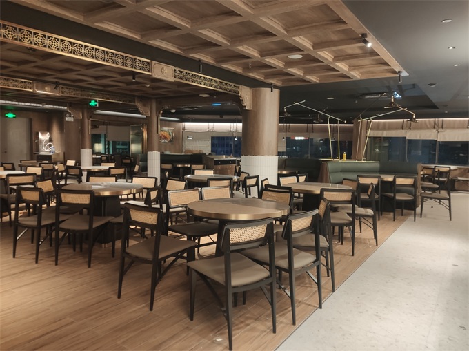 行運龍鳳茶樓茶餐廳（tīng）大理（lǐ）石餐桌實木靠（kào）背椅（yǐ）