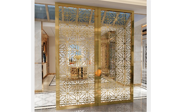 別（bié）墅不鏽鋼（gāng）花格屏風（fēng）