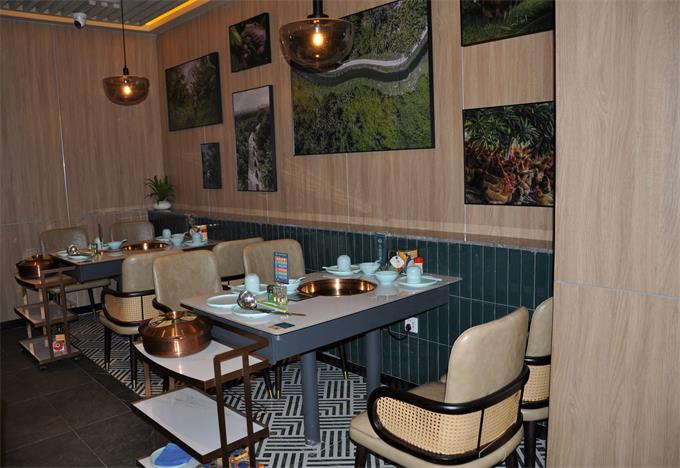 潤園四季椰子雞（jī）餐廳家具