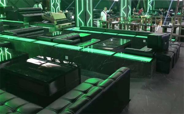 酒吧（ba）家具