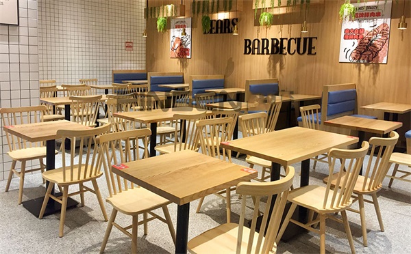 燒烤桌（zhuō）