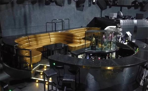 酒吧（ba）家具