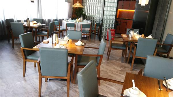 餐廳桌（zhuō）子