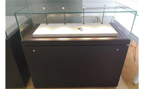 珠寶展示櫃