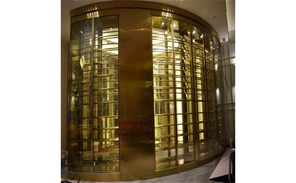 不鏽鋼恒溫（wēn）酒櫃