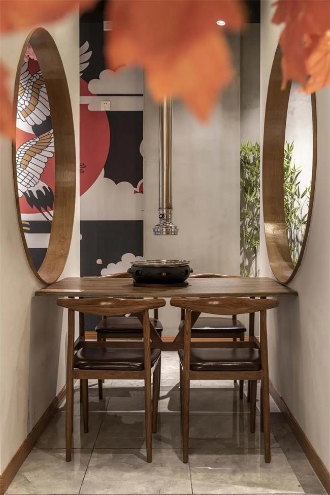 日式烤肉--故（gù）裏烤肉店桌椅