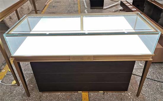 不鏽（xiù）鋼珠寶櫃