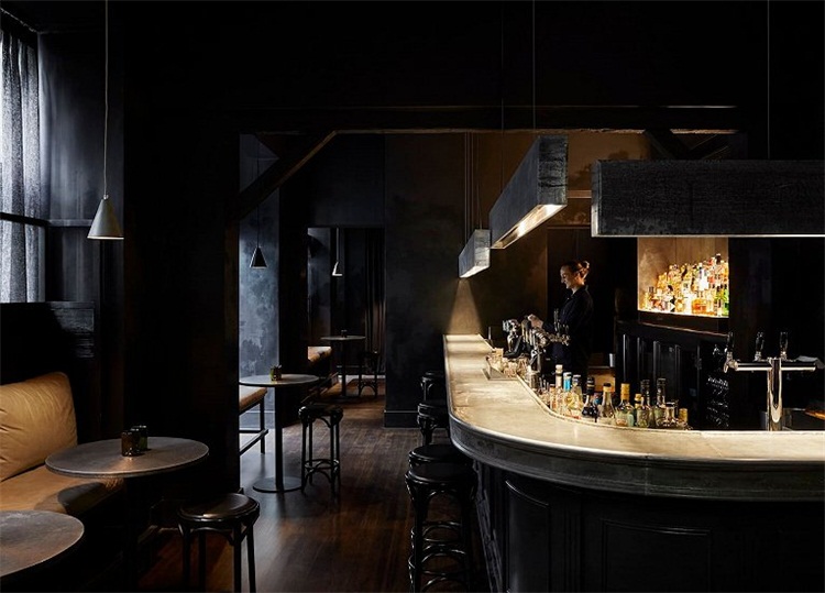 酒（jiǔ）吧家具