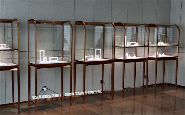 翡（fěi）翠玉石展示櫃