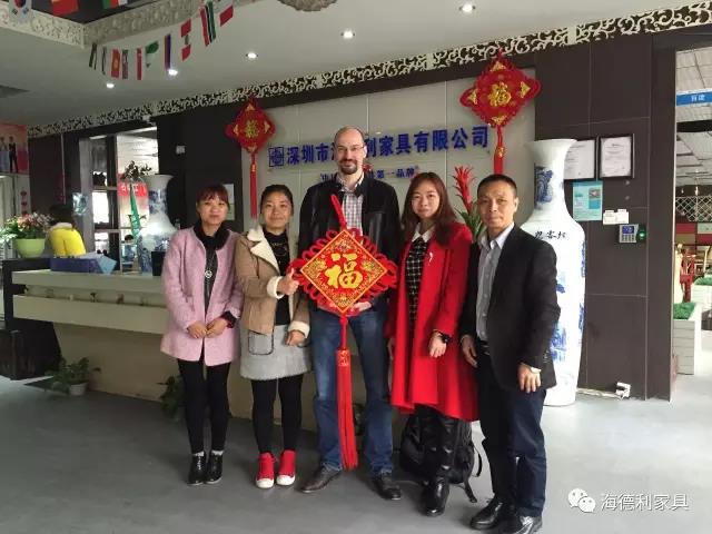 餐桌椅廠家十大黄色软件官方版熱情（qíng）接待（dài）每一個客人